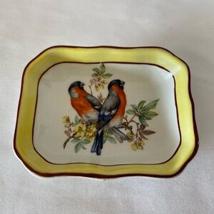 Mottahedeh design trinket dish